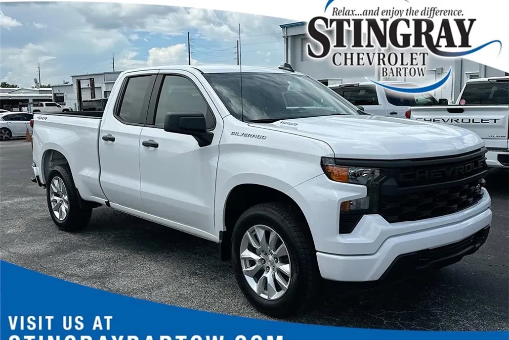 2026 Chevrolet Silverado 1500 Custom photo 1