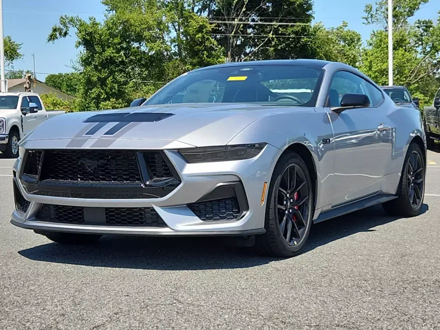 2025 Ford Mustang GT Premium photo 1