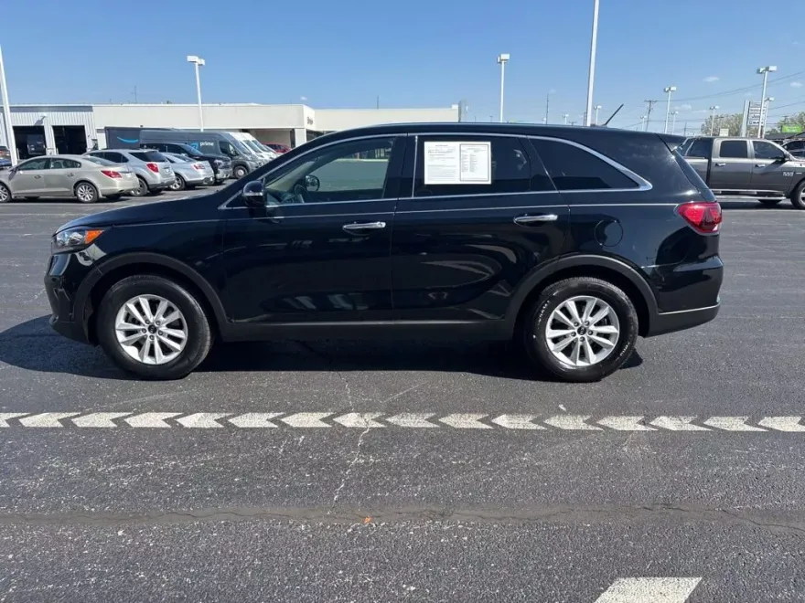 2020 Kia Sorento LX S photo 1