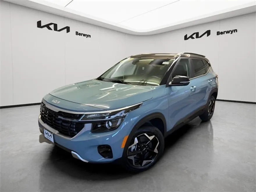 2025 Kia Seltos S photo 1
