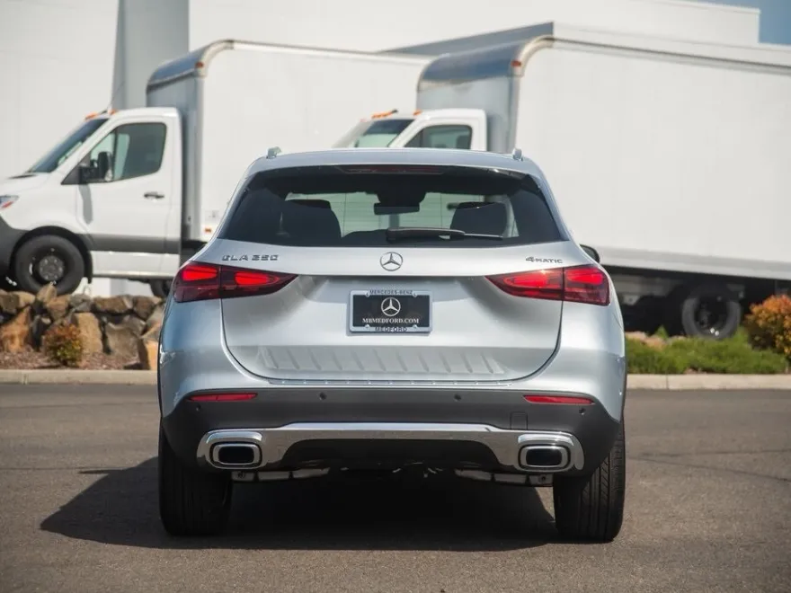 2025 Mercedes Benz GLA 250 4MATIC photo 1