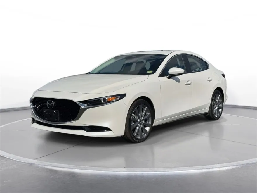 2025 Mazda Mazda3 2.5 s Preferred photo 1