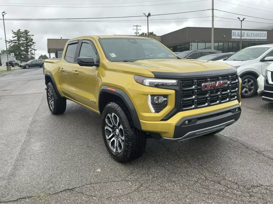 2023 Gmc Canyon AT4 photo 1