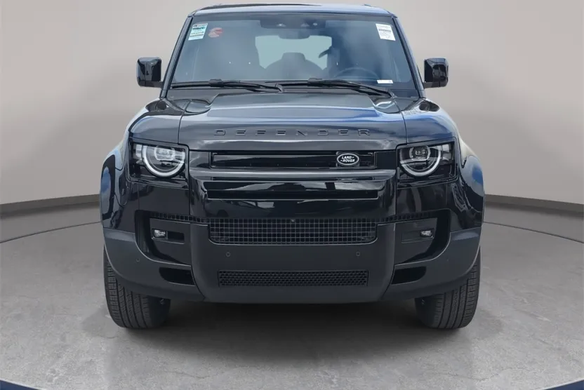 2026 Land Rover Defender 110 S photo 1