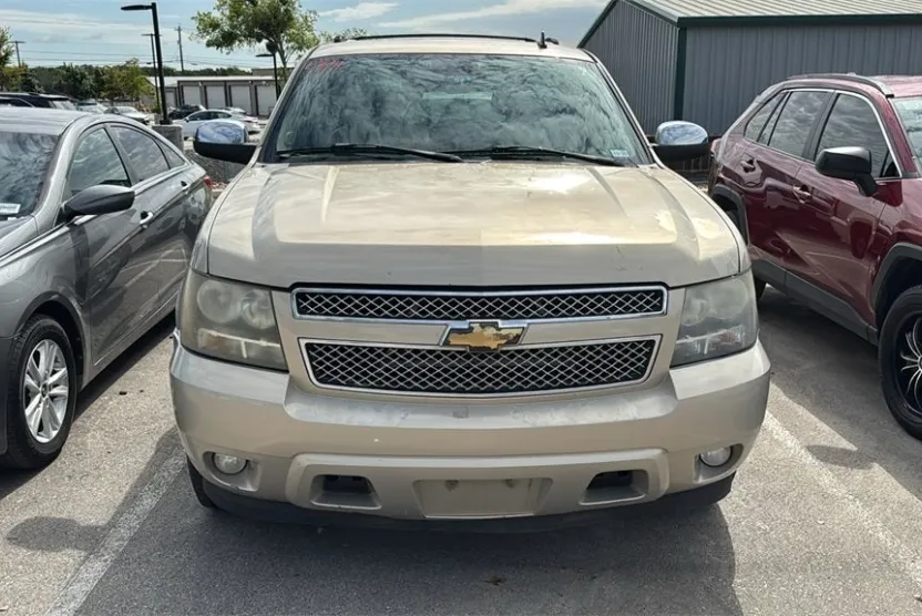 2007 Chevrolet Tahoe LTZ photo 1