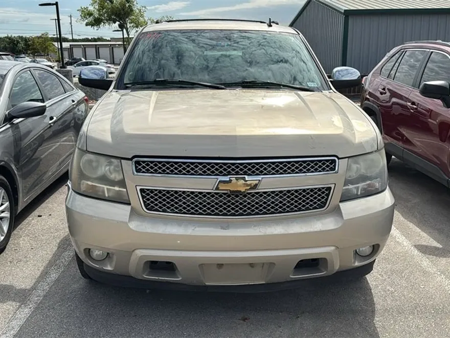2007 Chevrolet Tahoe LTZ photo 1