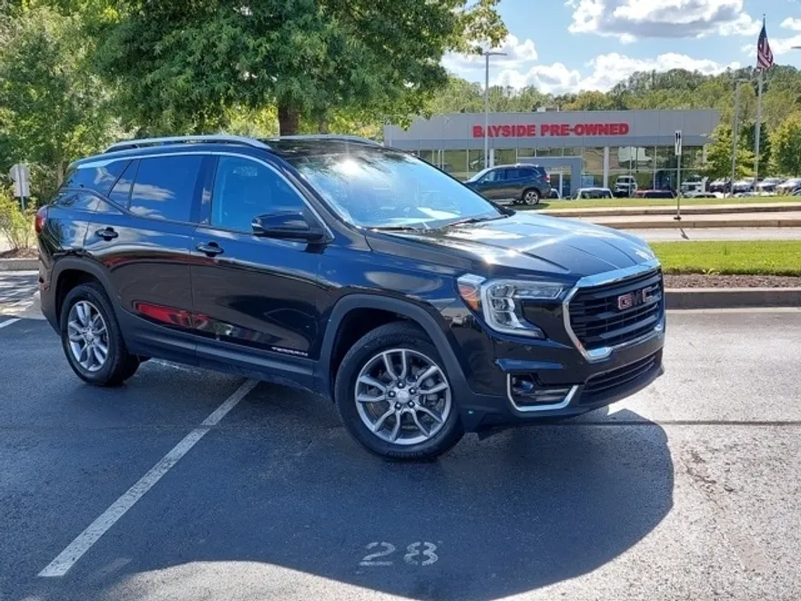 2024 Gmc Terrain SLT photo 1
