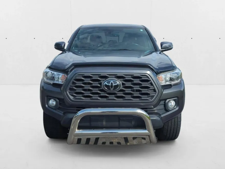 2022 Toyota Tacoma TRD V6 photo 1