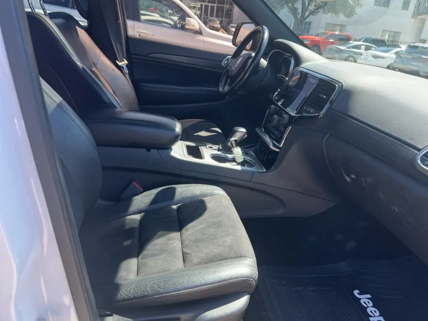 2020 Jeep Grand Cherokee Altitude photo 1