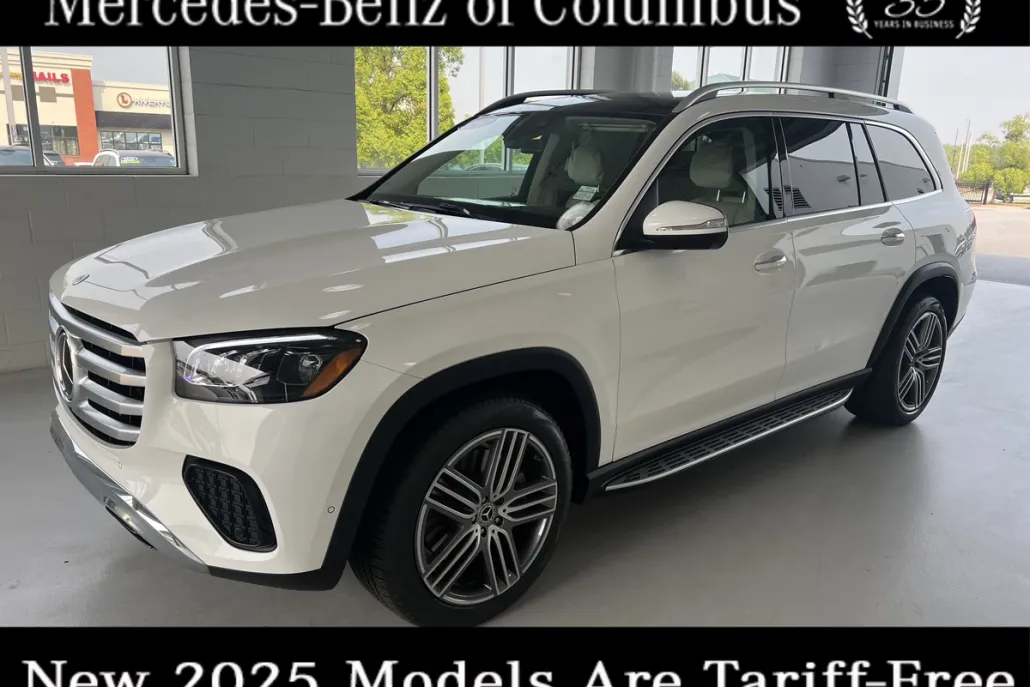 2025 Mercedes Benz GLS 450 4MATIC photo 1