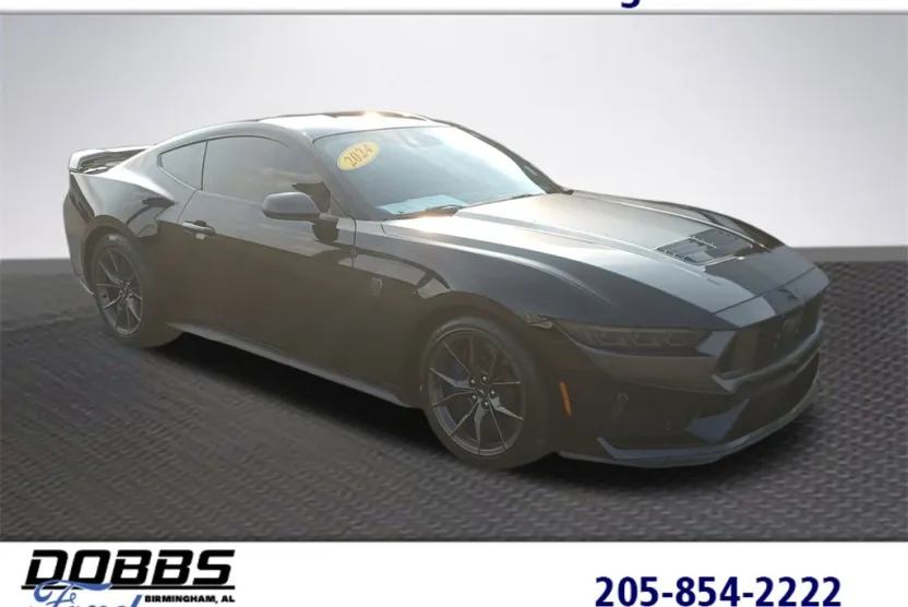 2024 Ford Mustang Dark Horse photo 1