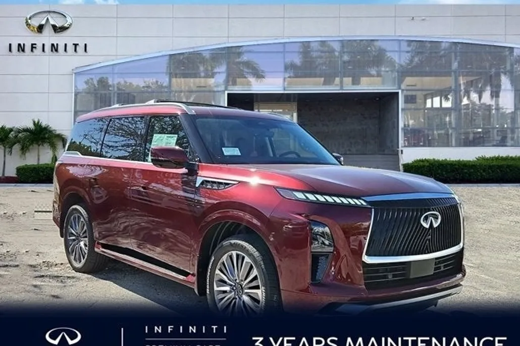 2025 Infiniti QX80 Luxe photo 1