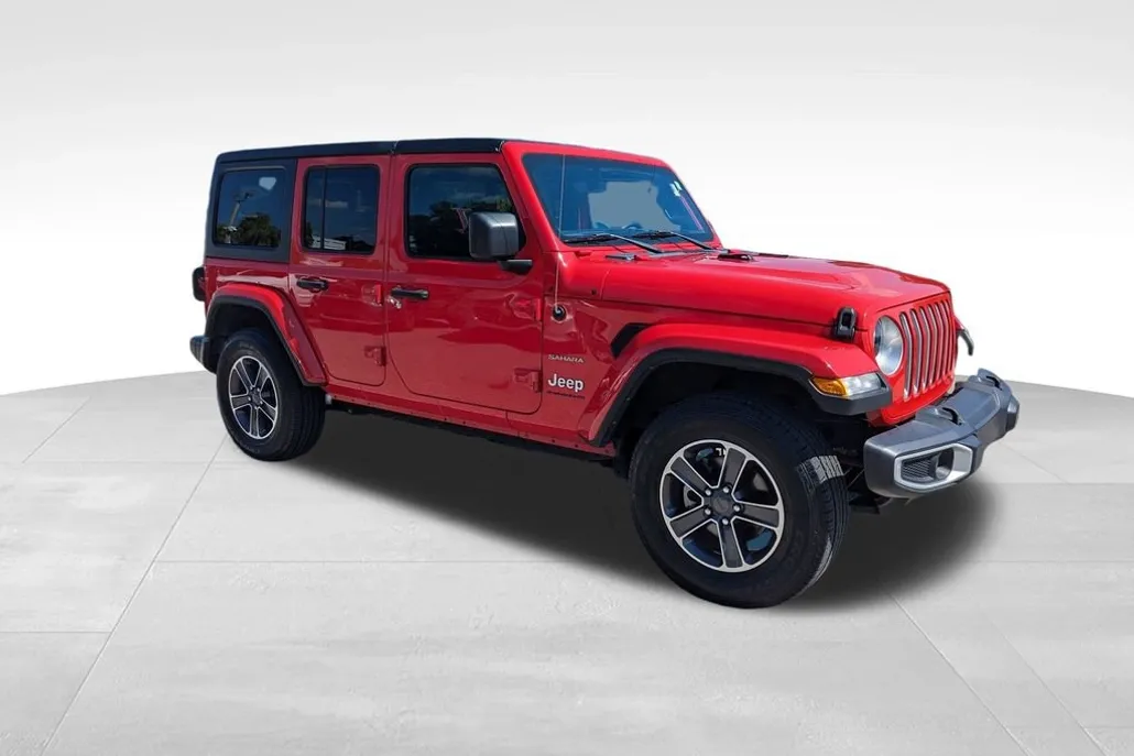 2023 Jeep Wrangler Sahara photo 1