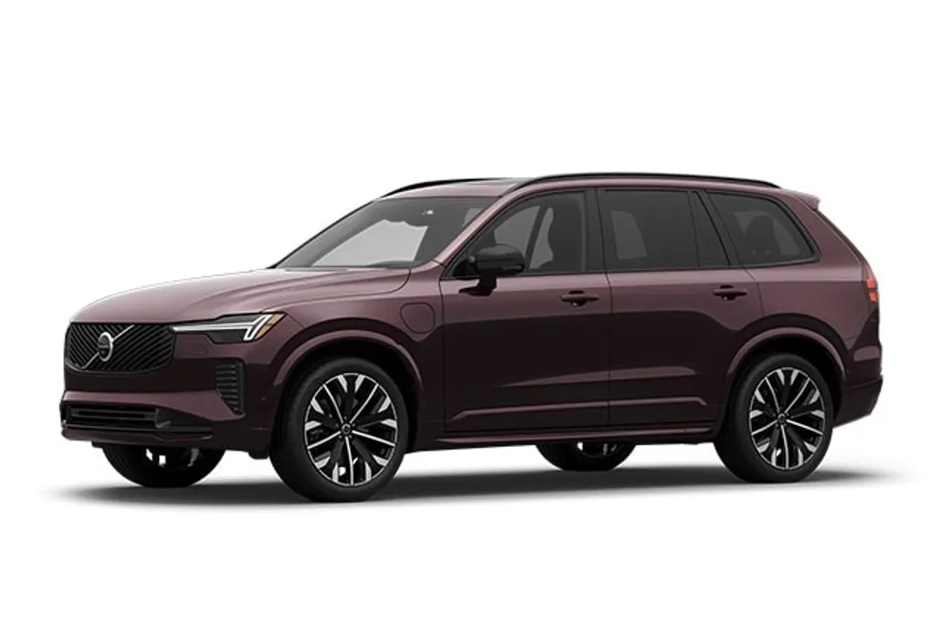 2026 Volvo XC90 T8 photo 1
