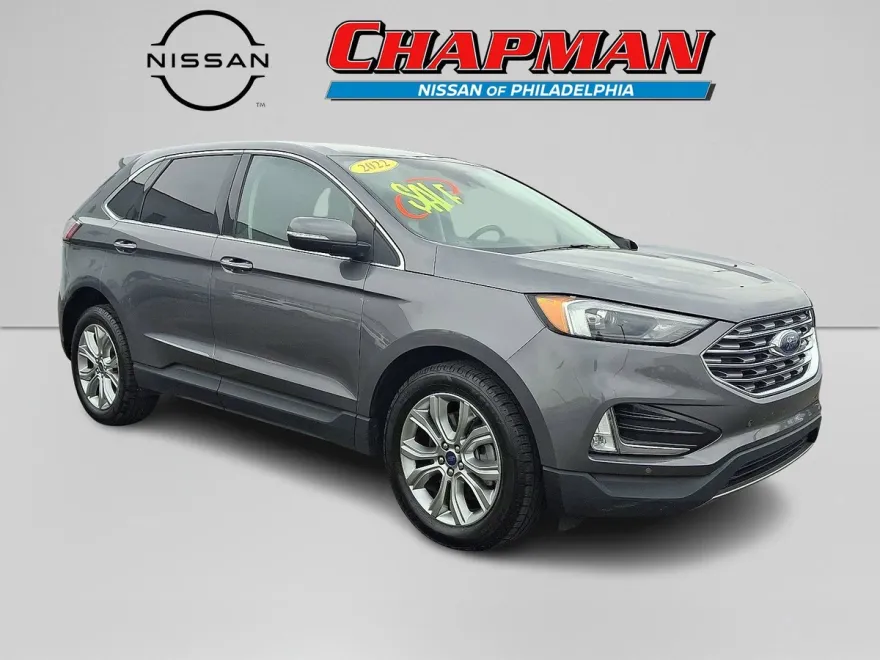 2022 Ford Edge Titanium photo 1