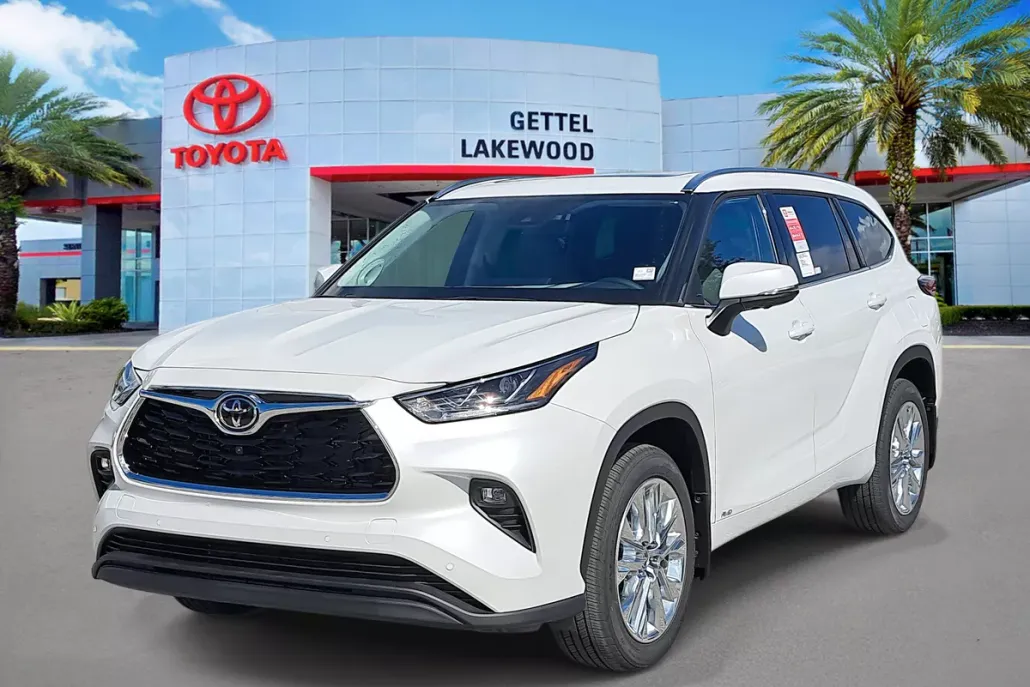 2025 Toyota Highlander Hybrid Limited photo 1