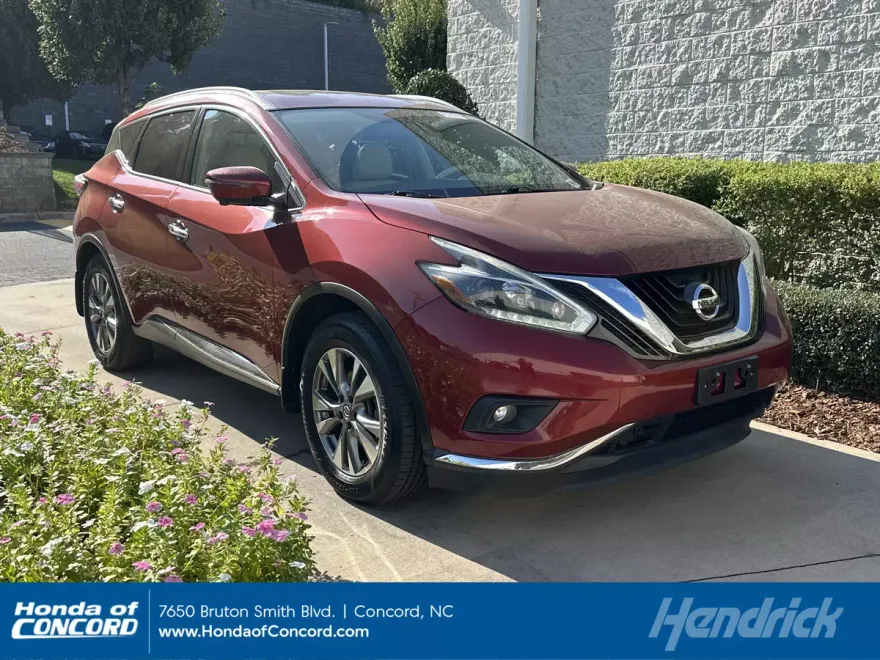 2018 Nissan Murano SL photo 1
