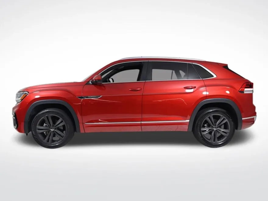 2022 Volkswagen Atlas Cross Sport V6 SEL R-Line photo 1