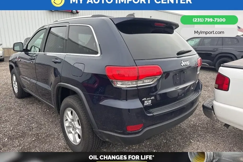 2017 Jeep Grand Cherokee Laredo photo 1