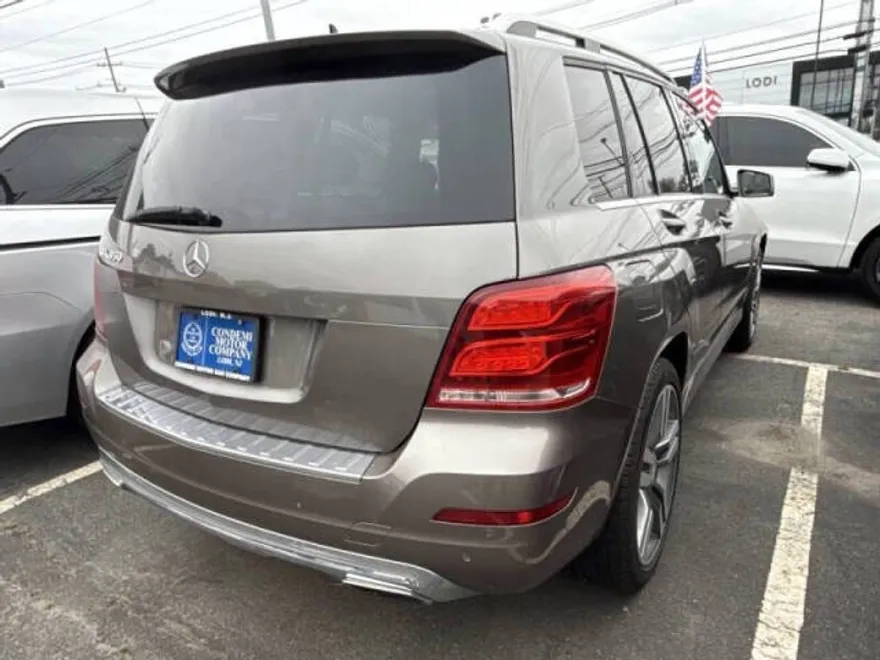 2015 Mercedes Benz GLK 350 photo 1