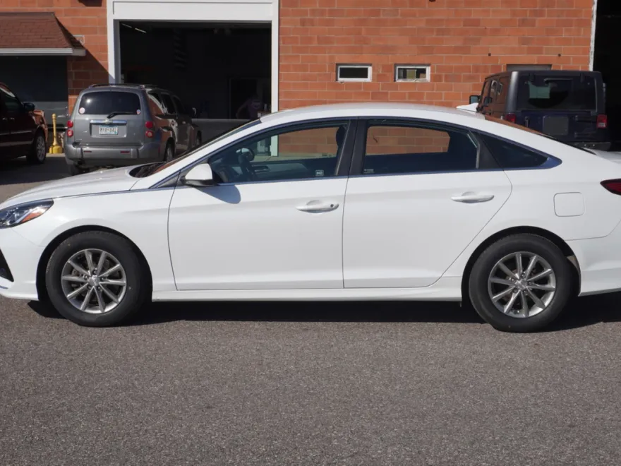 2018 Hyundai Sonata SE Eco photo 1