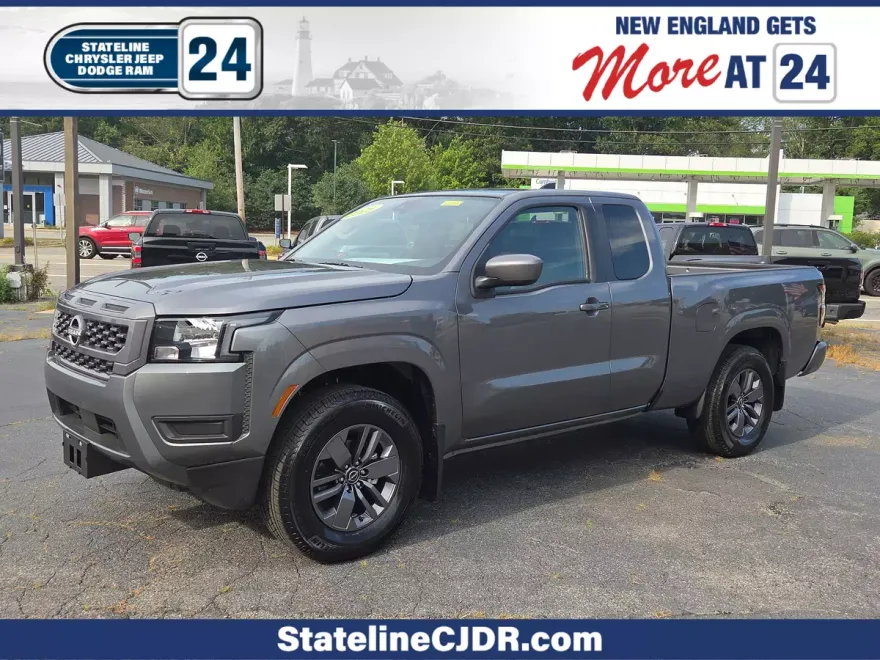 2025 Nissan Frontier King Cab SV photo 1