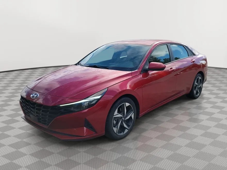 2023 Hyundai Elantra SEL Convenience photo 1