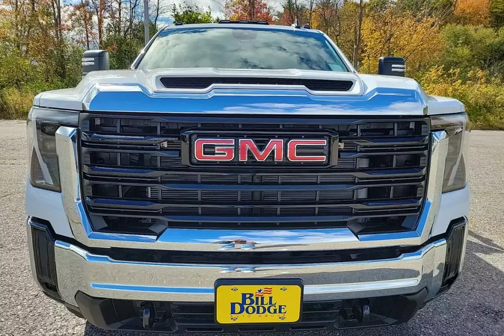 2024 Gmc Sierra 3500 HD Pro photo 1