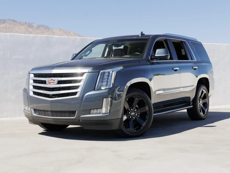 2019 Cadillac Escalade Luxury photo 1