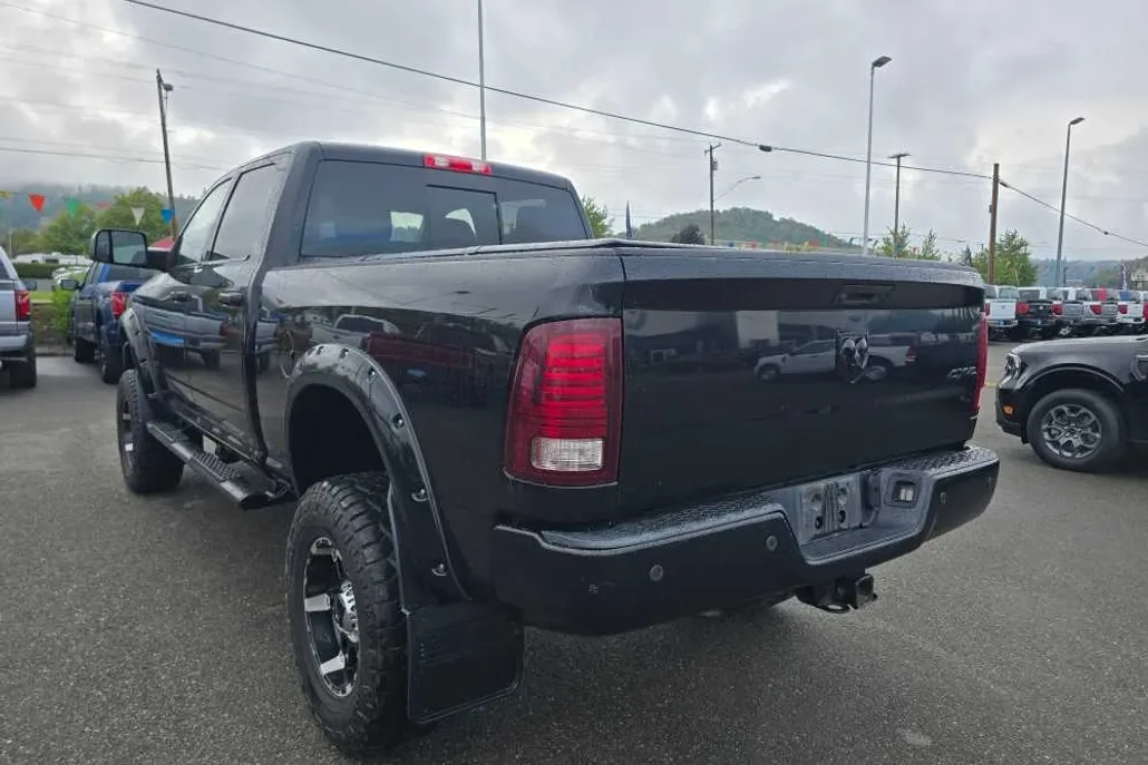 2014 Ram 2500 Laramie photo 1