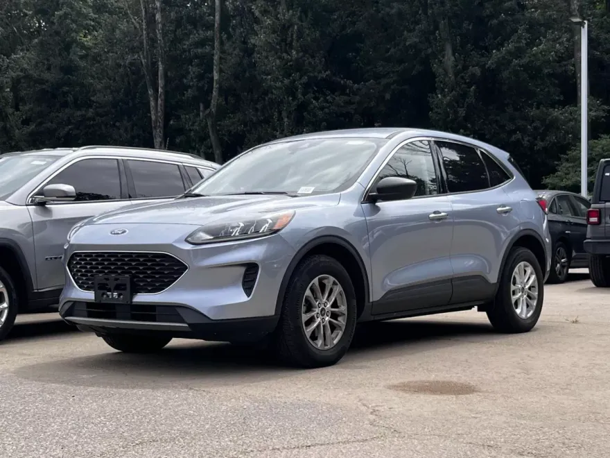 2022 Ford Escape SE photo 1