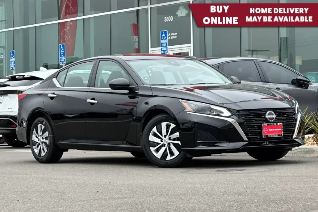 2025 Nissan Altima 2.5 S photo 1