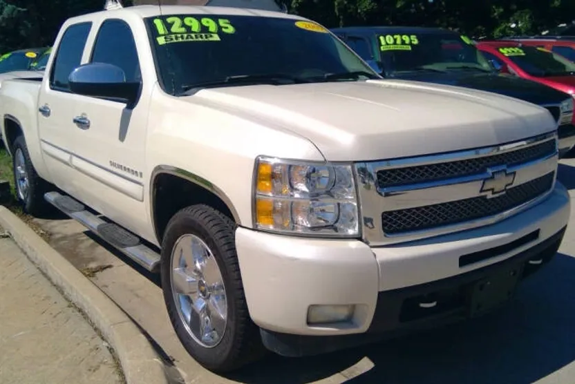 2009 Chevrolet Silverado 1500 LTZ photo 1