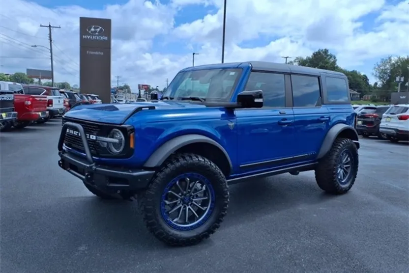 2021 Ford Bronco First Edition photo 1