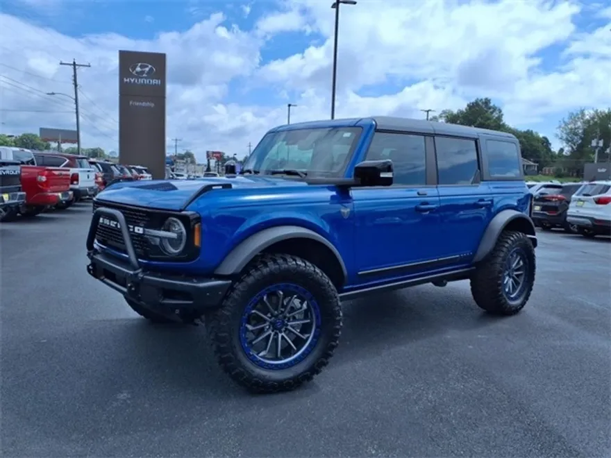 2021 Ford Bronco First Edition photo 1