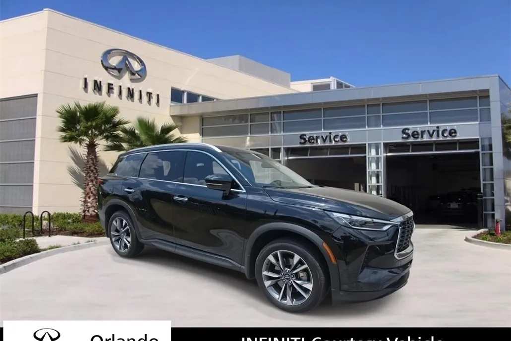 2024 Infiniti QX60 Luxe photo 1