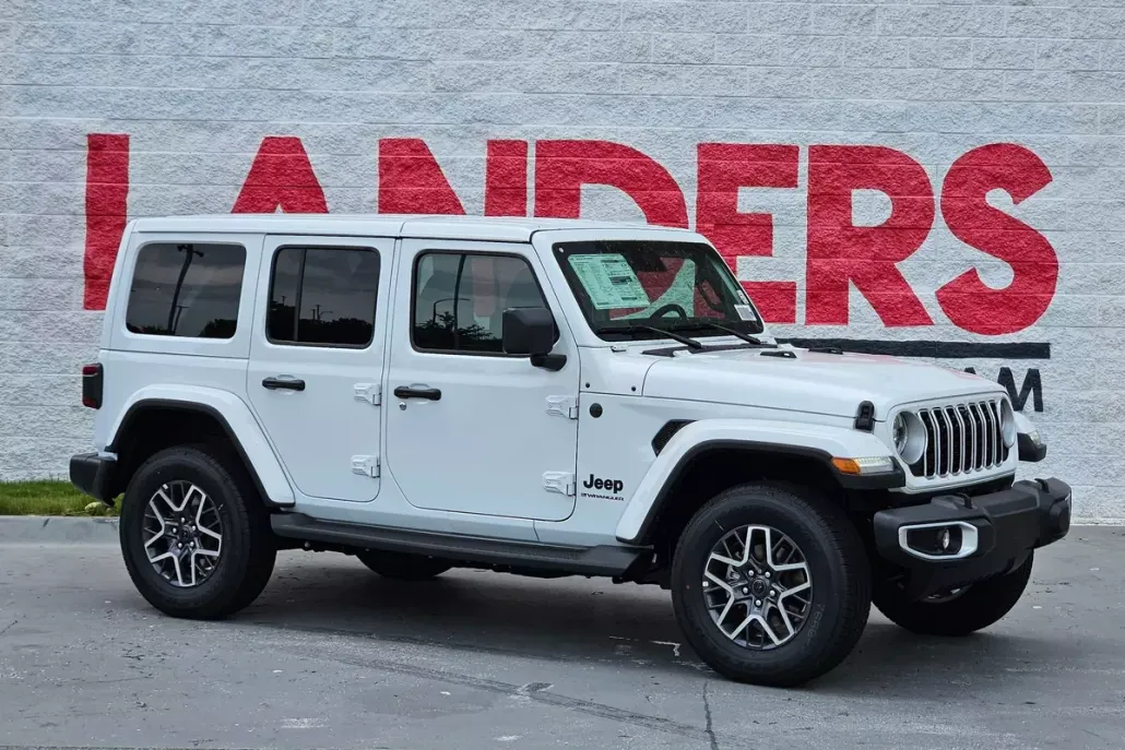 2025 Jeep Wrangler Sahara photo 1