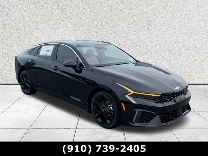 2026 Kia K5 GT-Line photo 1