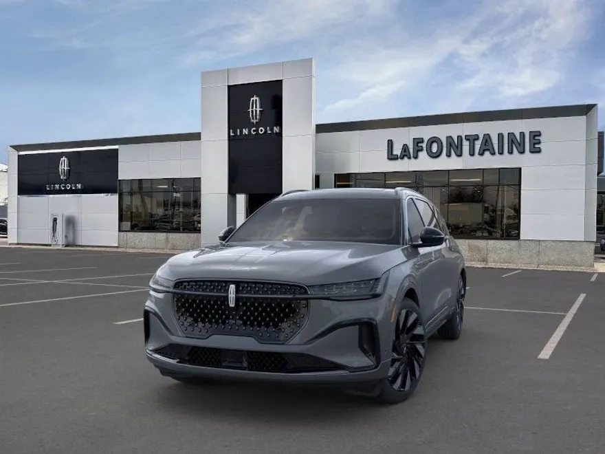 2024 Lincoln Nautilus Black Label photo 1