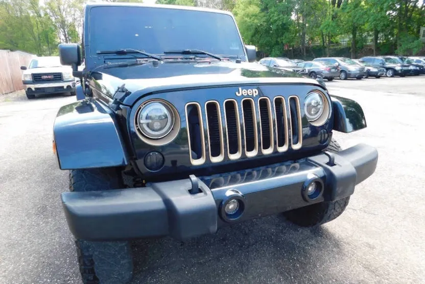 2014 Jeep Wrangler Unlimited Dragon Edition photo 1