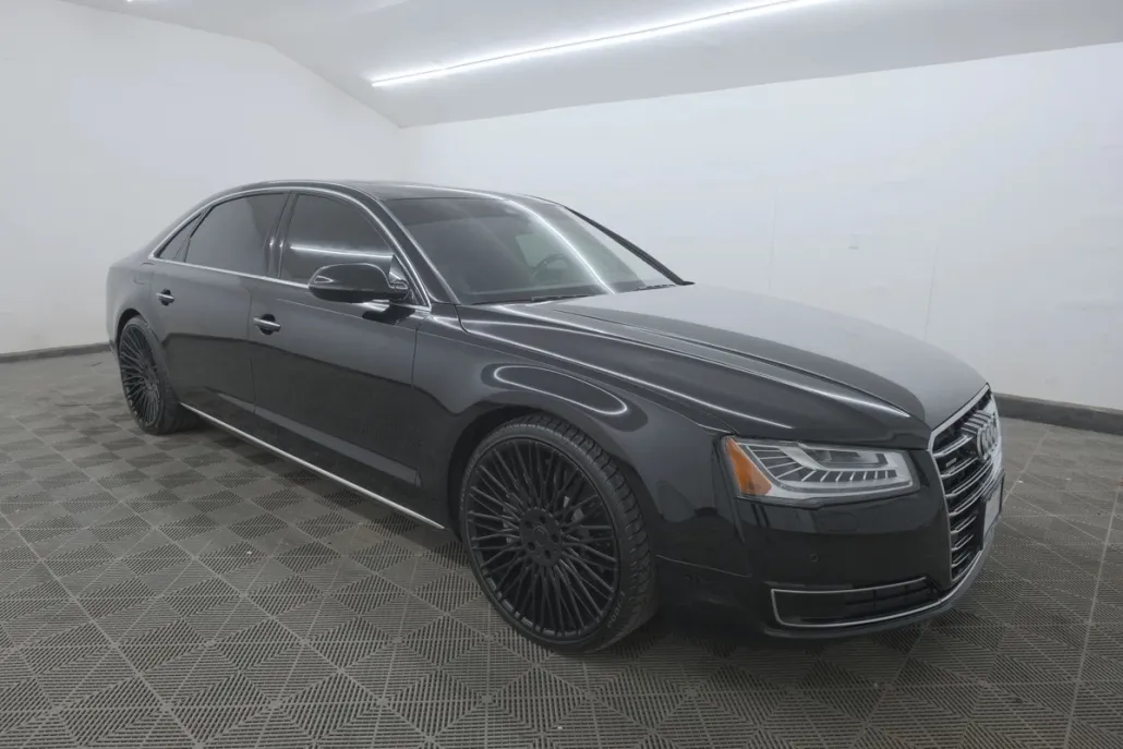 2016 Audi A8 L 3.0T photo 1
