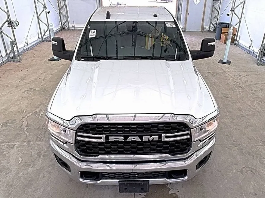 2024 Ram 2500 Big Horn photo 1