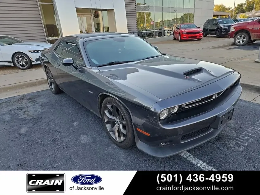 2019 Dodge Challenger R/T photo 1