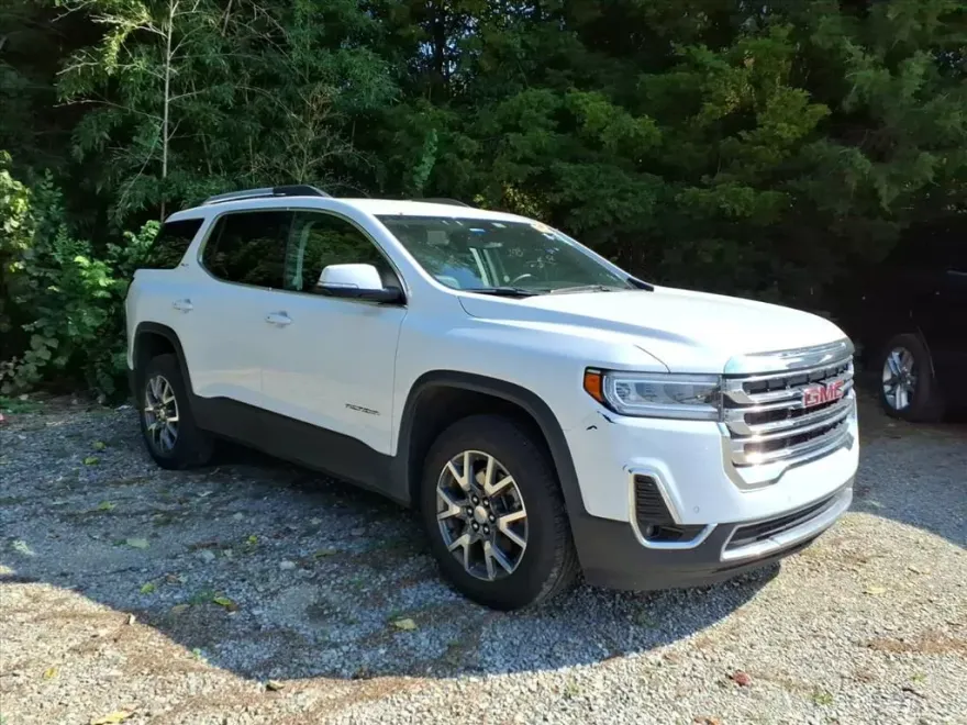 2023 Gmc Acadia SLT photo 1