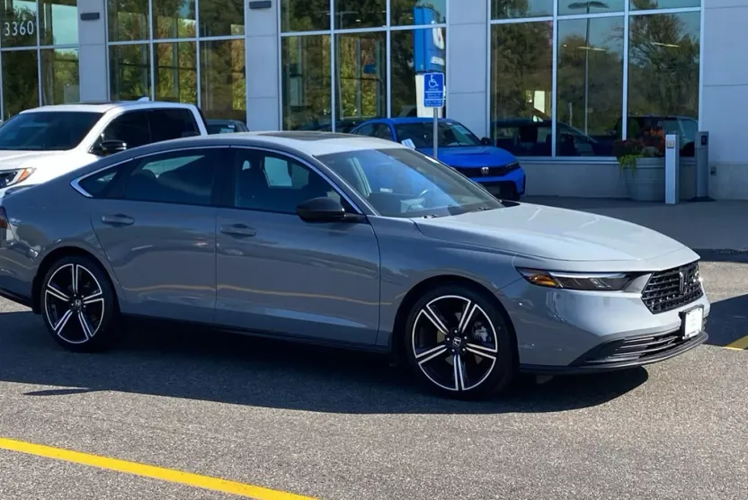 2023 Honda Accord Hybrid Sport photo 1