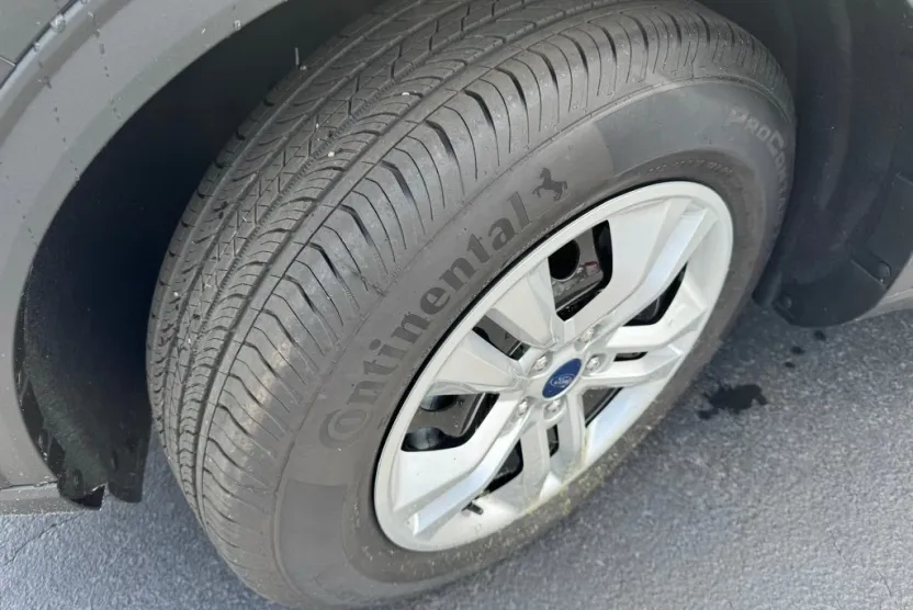 2024 Ford Escape Base photo 1
