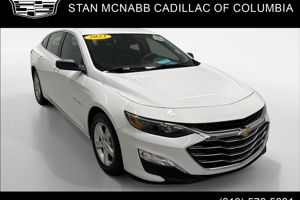 2023 Chevrolet Malibu LS photo 1
