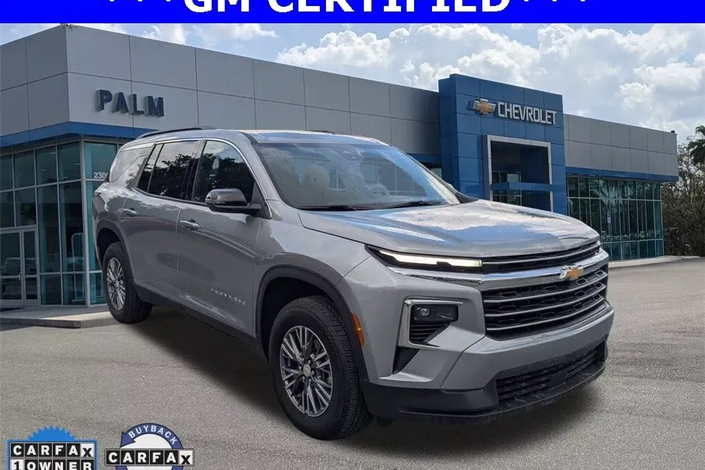 2025 Chevrolet Traverse photo 1