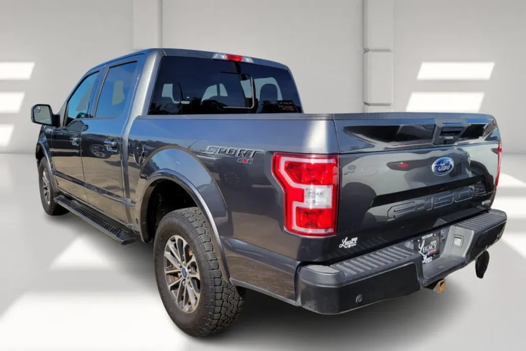 2018 Ford F-150 XLT photo 1