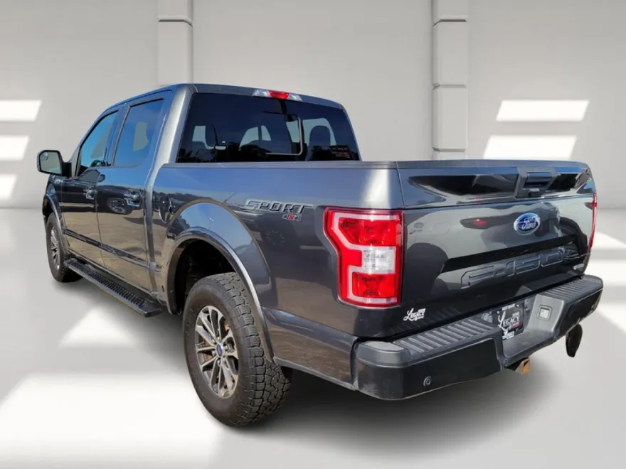 2018 Ford F-150 XLT photo 1